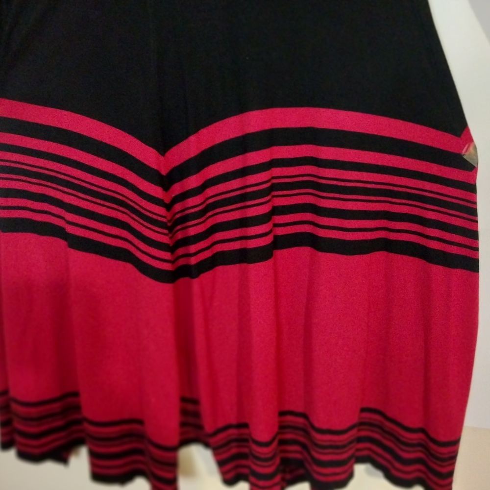 Ashro Dress Sweater Large Elegant Red and Black Striped Dress - Picture 4 of 13